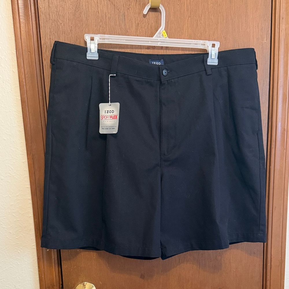 Izod Men's Black  Shorts Preppy Classic